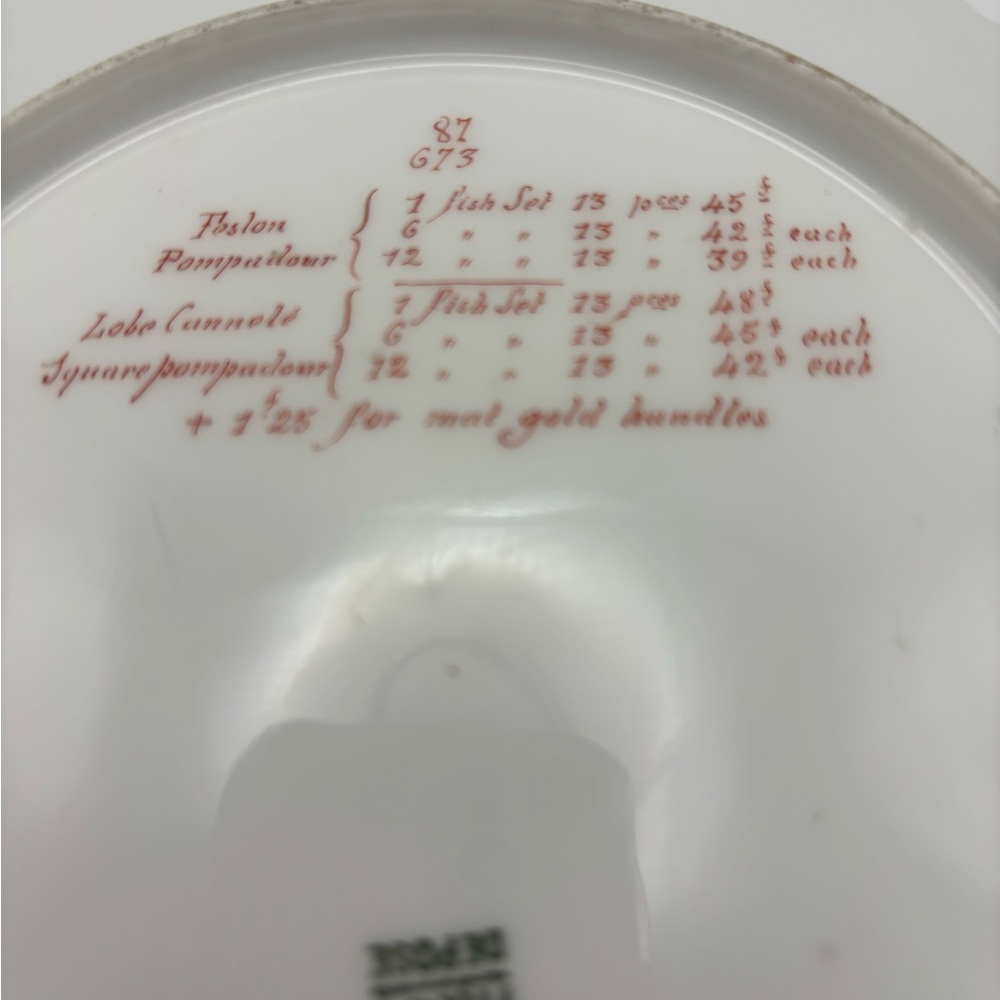 Salesman Limoges Elegant White Porcelain Plate - Picture 9 of 12